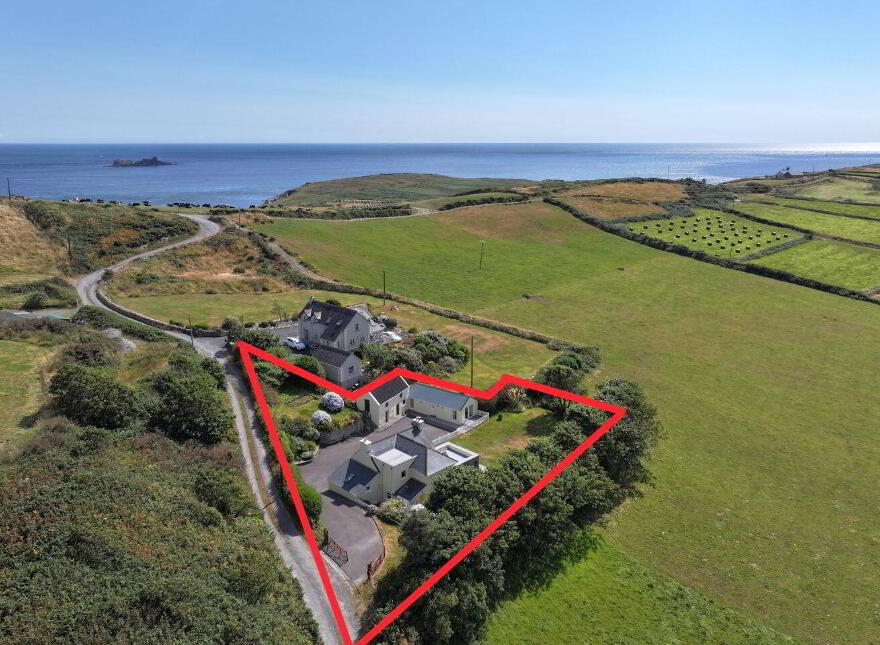 Gortacrossig, Castletownshend, P81N254
