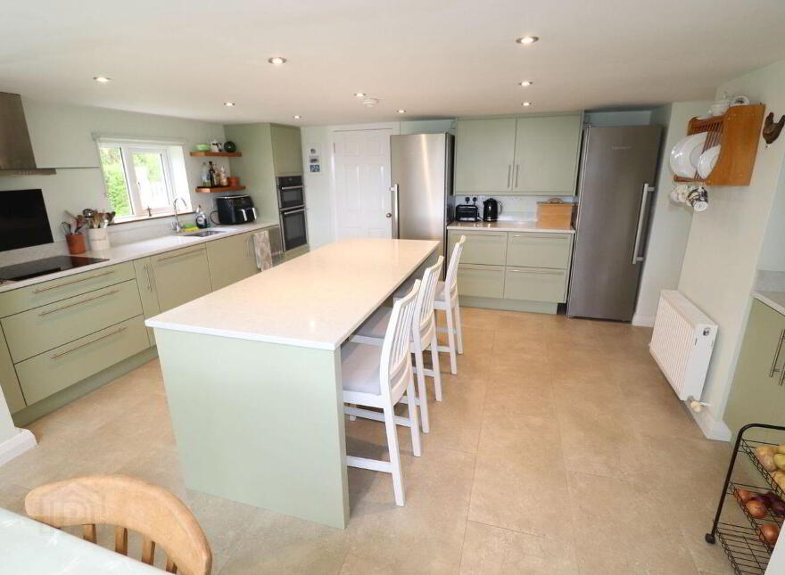 Gortacrossig, Castletownshend, P81N254