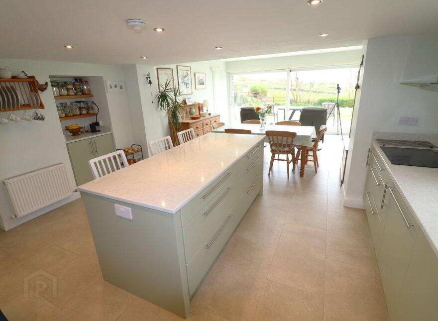 Gortacrossig, Castletownshend, P81N254