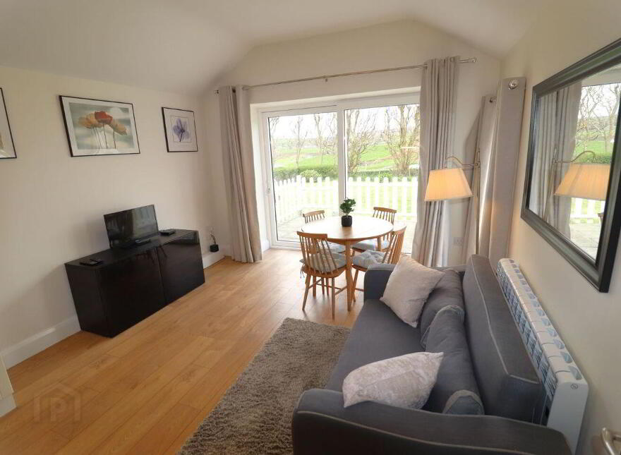 Gortacrossig, Castletownshend, P81N254