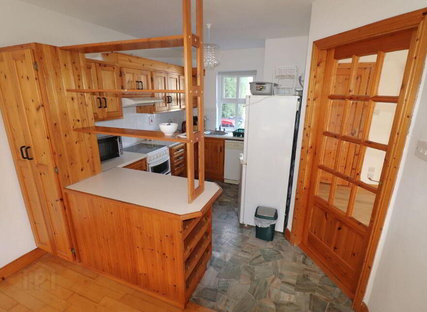 17 The Flax Mills, Upper Bridge Street, Skibbereen, P81T667