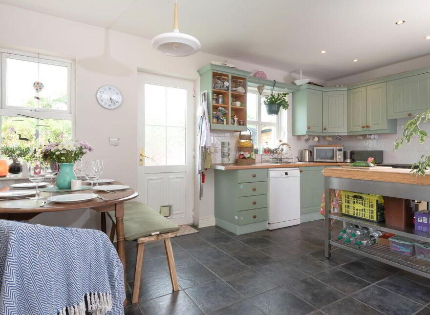 4 Castle Heights, Togher, Dunmanway, P47AH67