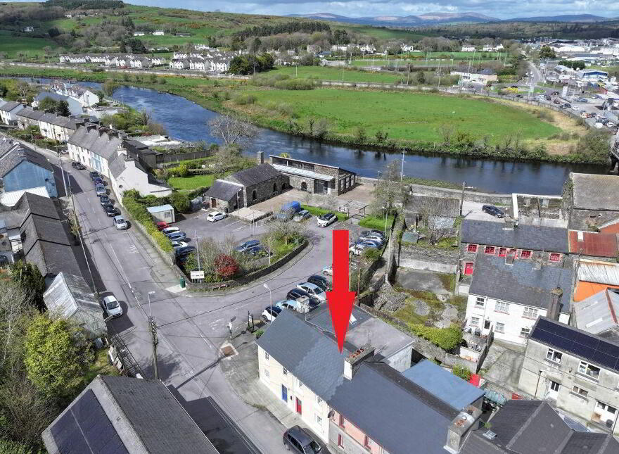 9 Upper Bridge Street, Skibbereen, P81E688