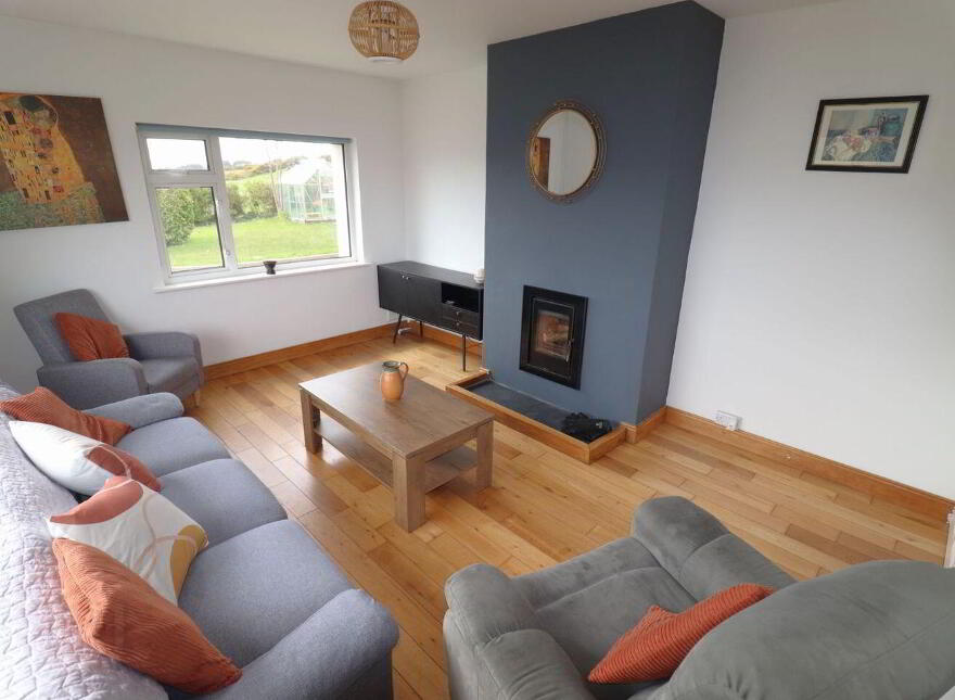 Glendart, Coronea, Skibbereen, P81WA26