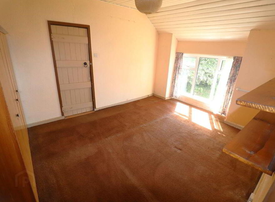 Hobson's Choice, Creagh, Baltimore, P81YD82