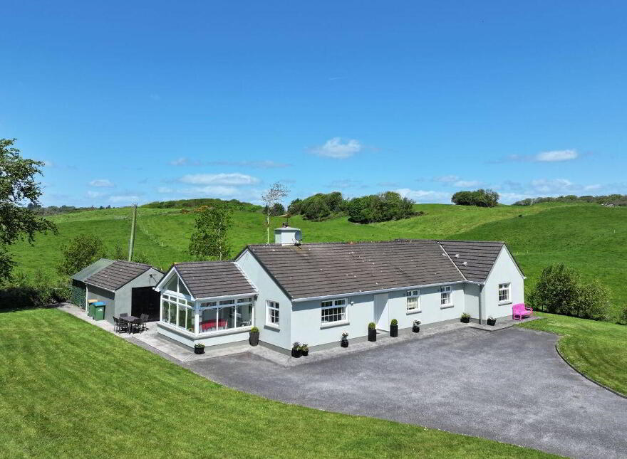 Gortnamuckla, Skibbereen, P81XH10