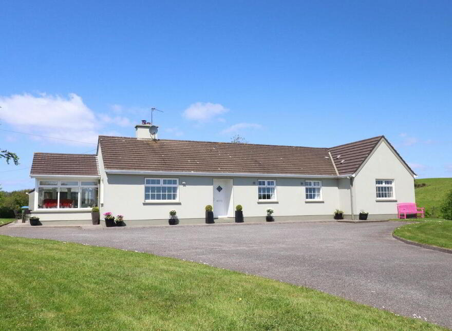Gortnamuckla, Skibbereen, P81XH10
