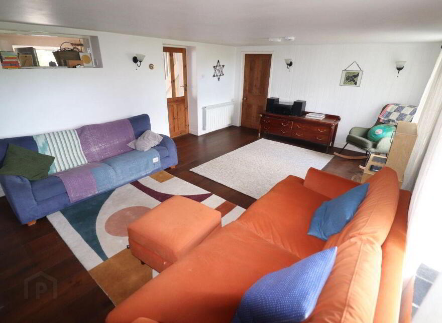 Maryswood, Dooneen, Castletownshend, P81D309