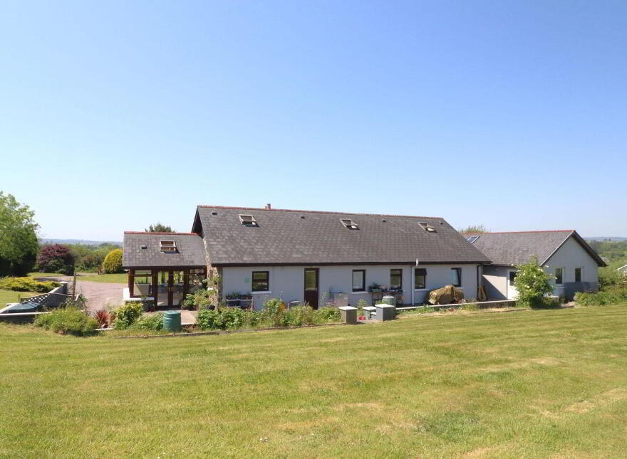 Sunset View, Rearahinagh, Skibbereen, P47DP68