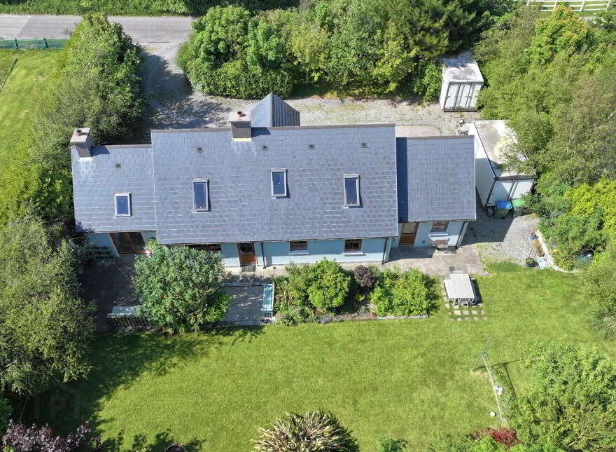 Lakemarsh, Church Cross, Skibbereen, P81N120