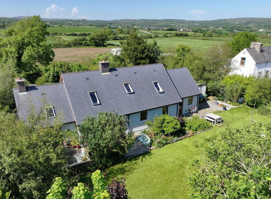Lakemarsh, Church Cross, Skibbereen, P81N120