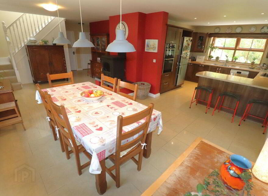 Lakemarsh, Church Cross, Skibbereen, P81N120