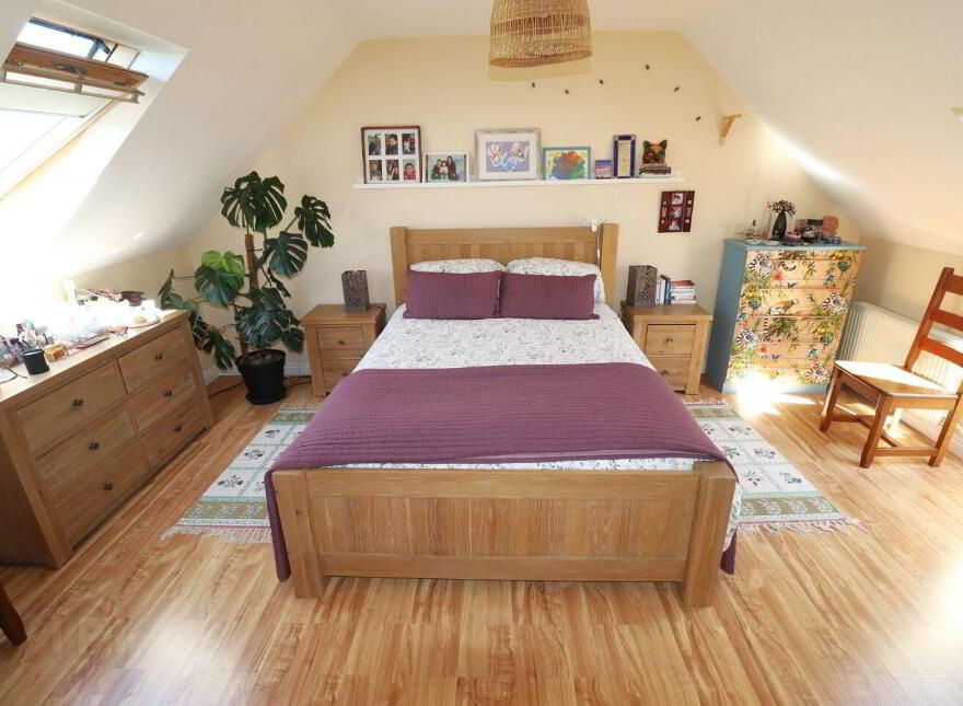 Lakemarsh, Church Cross, Skibbereen, P81N120
