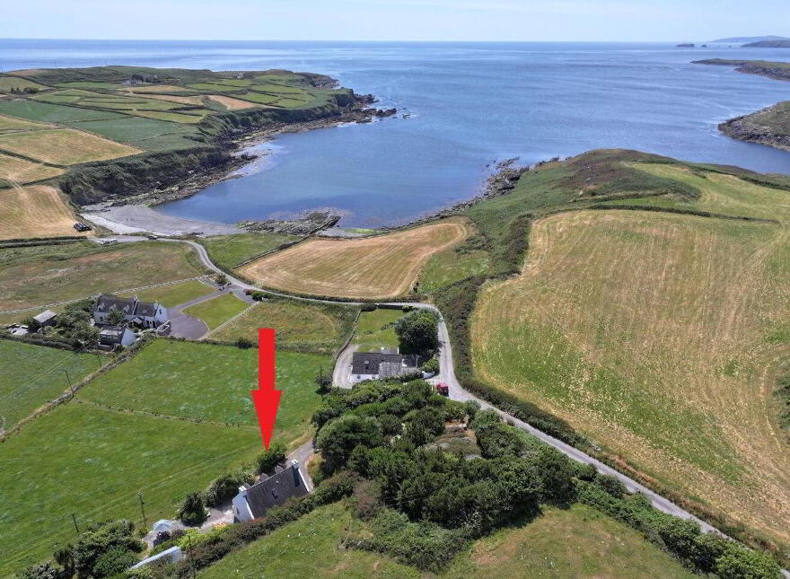 Lickowen, Castletownshend, P81HX02