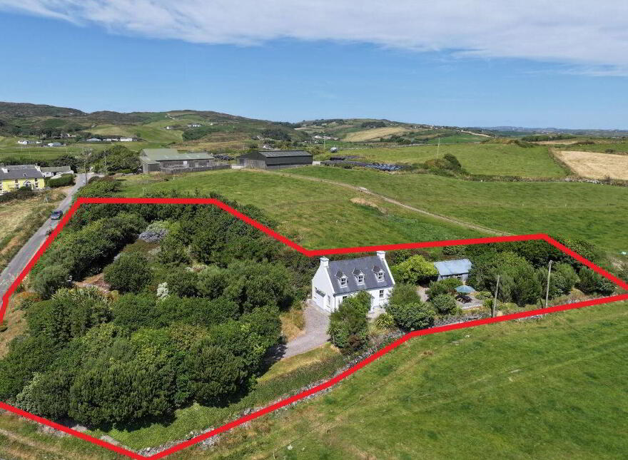 Lickowen, Castletownshend, P81HX02