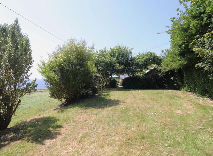 Lickowen, Castletownshend, P81HX02