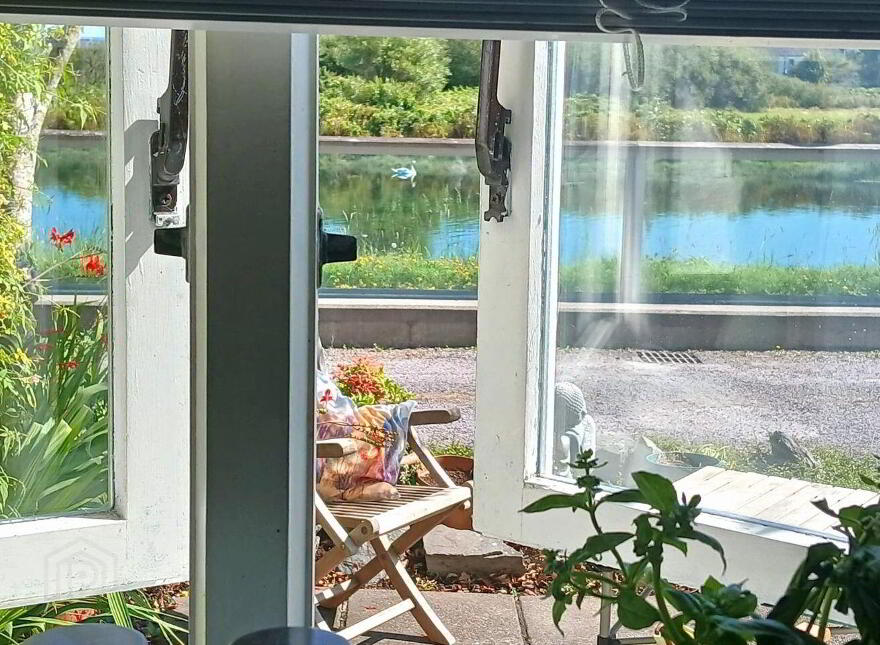 4 The Flax Mills, Upper Bridge Street, Skibbereen, P81AE93 photo