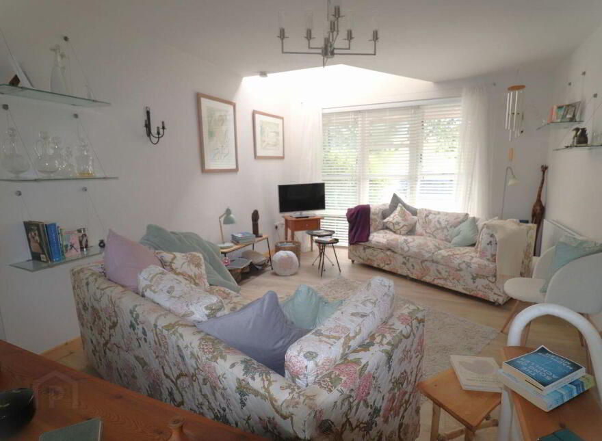 4 The Flax Mills, Upper Bridge Street, Skibbereen, P81AE93
