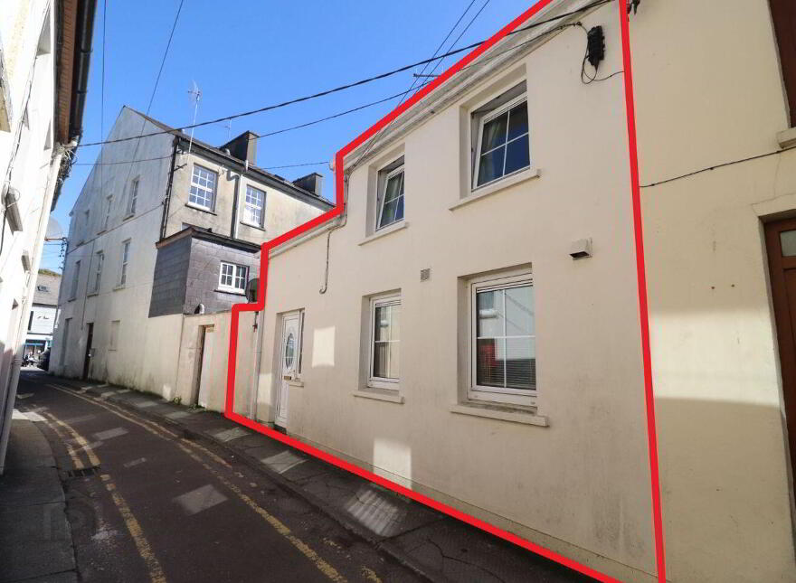 8 Warners Lane, Market Street, Skibbereen, P81YF89 photo