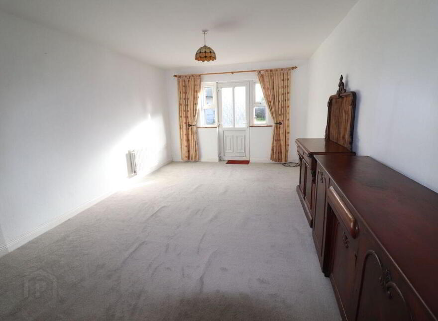 8 Warners Lane, Market Street, Skibbereen, P81YF89