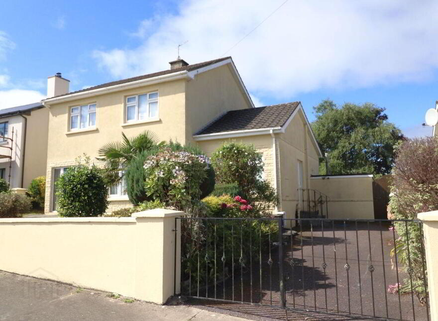 7 Riverdale, Skibbereen, P81C628