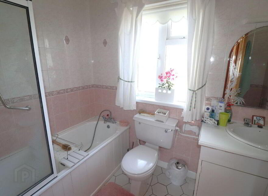 7 Riverdale, Skibbereen, P81C628