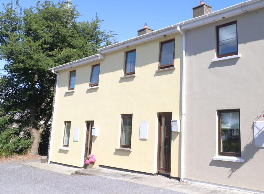2b Rocky Creek, High Street, Goleen, P81RK40