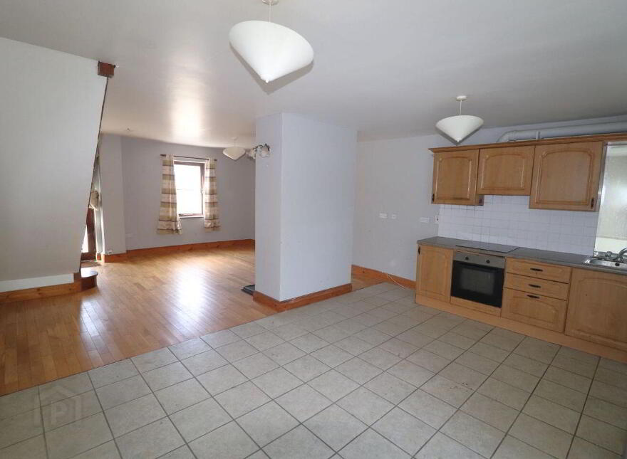 2b Rocky Creek, High Street, Goleen, P81RK40