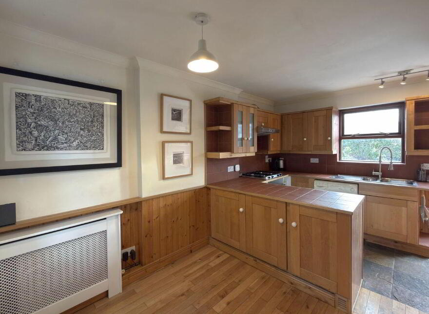 24 Saint Fachtna's Terrace, Skibbereen, P81VW53