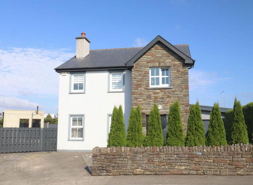 31 Gortnaclohy Heights, Skibbereen, P81A066