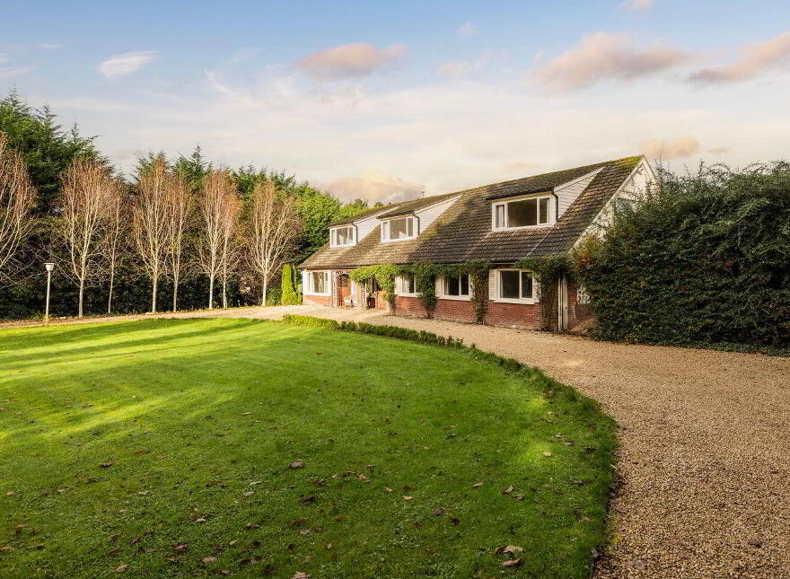 Hanalei, Newtown, Enniskerry, A98WD62