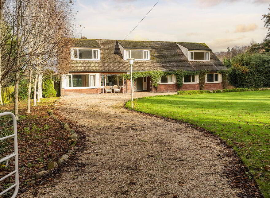 Hanalei, Newtown, Enniskerry, A98WD62