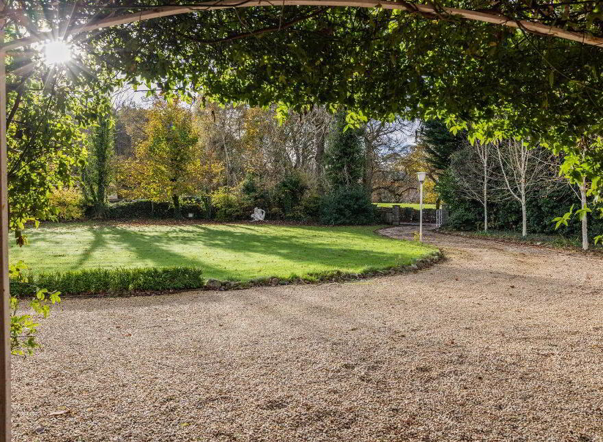 Hanalei, Newtown, Enniskerry, A98WD62