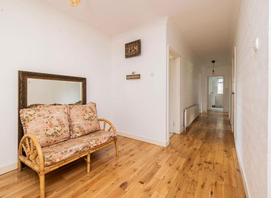 Hanalei, Newtown, Enniskerry, A98WD62