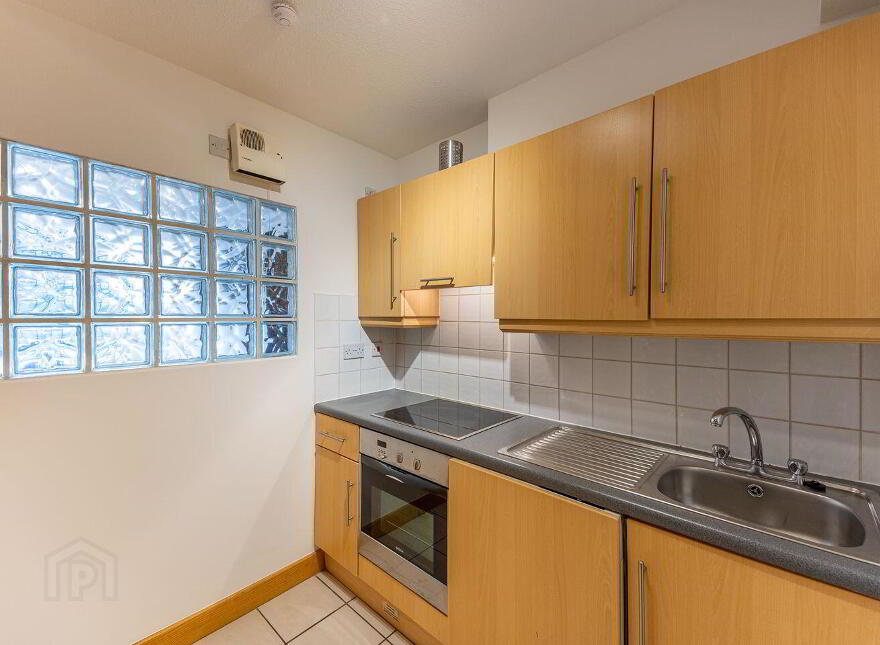 Apartment 73 Block 3 Parkgate Place, Parkgate Street, Dublin 8, D08X6E8