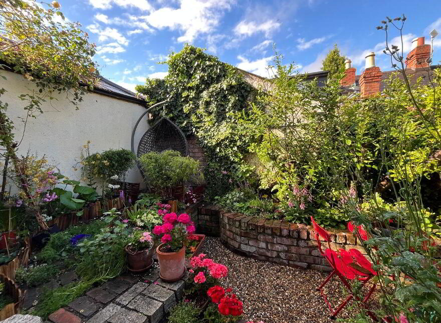 17 Kenmare Parade, Phibsborough, Dublin 7, D07YVF6