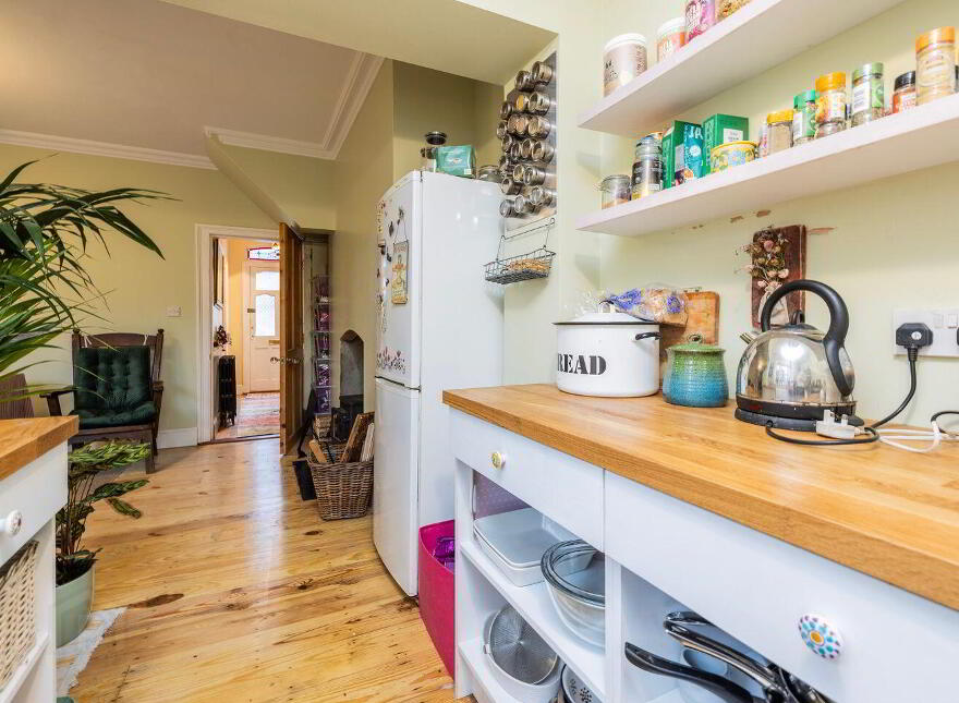 17 Kenmare Parade, Phibsborough, Dublin 7, D07YVF6