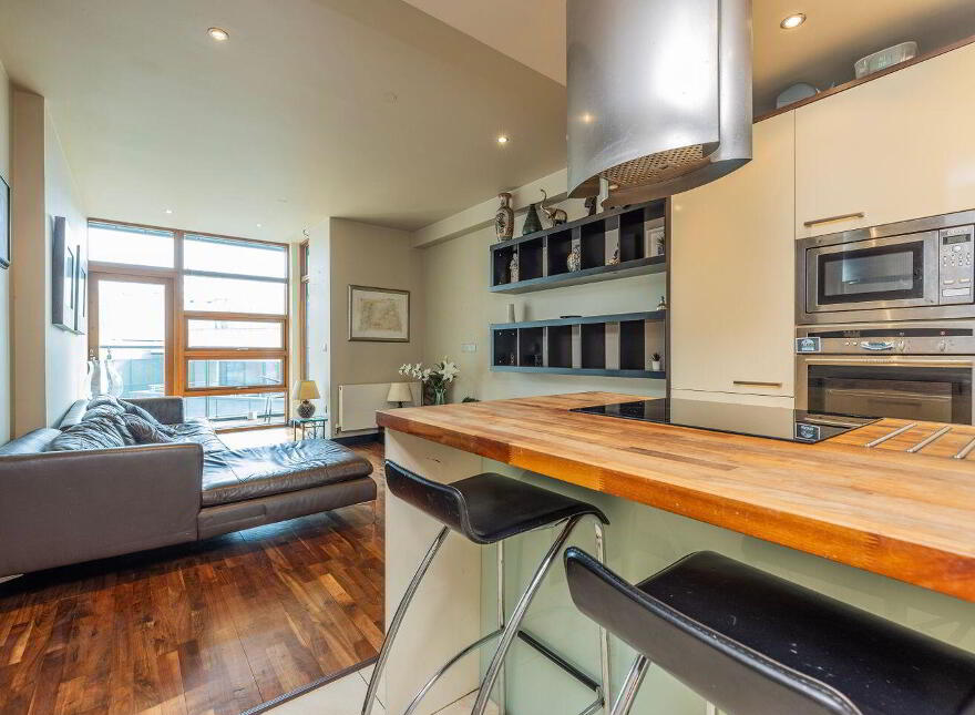 Apartment 402 Beacon One, Beacon Court, Bracken Road, Sandyford, Dublin 18, D18EV29