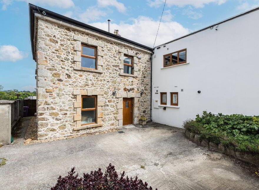 Garrison House, Church Terrace, Bray, A98V588