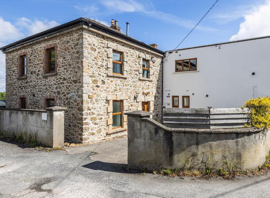 Garrison House, Church Terrace, Bray, A98V588