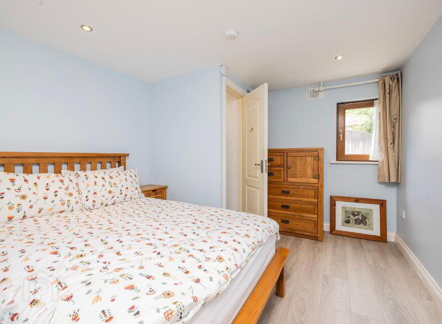 Garrison House, Church Terrace, Bray, A98V588