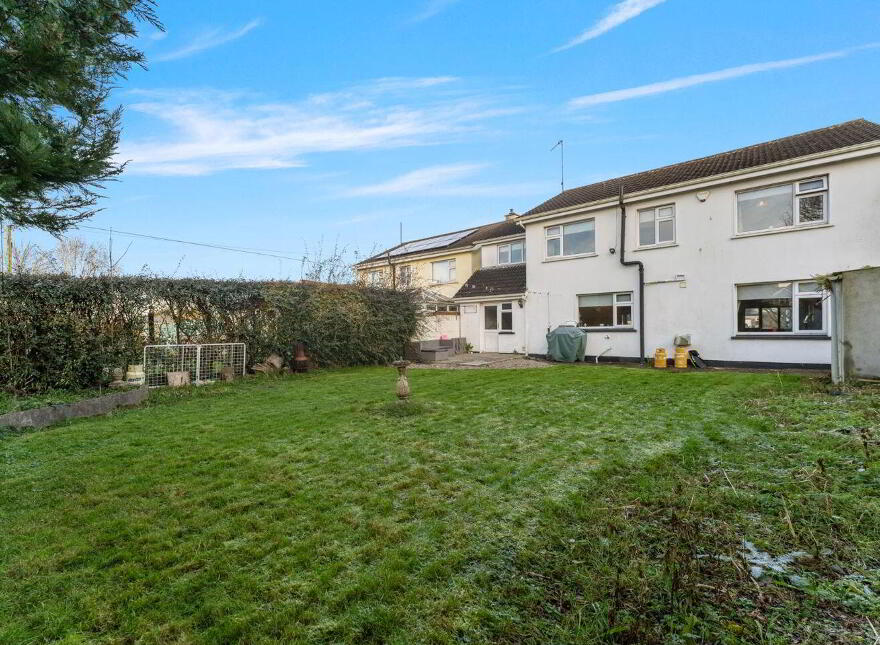 4 Pineview, Commons Road, Navan, C15R9K0