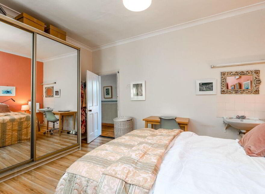 1 Sidmonton Park, Sidmonton Road, Bray, A98D403