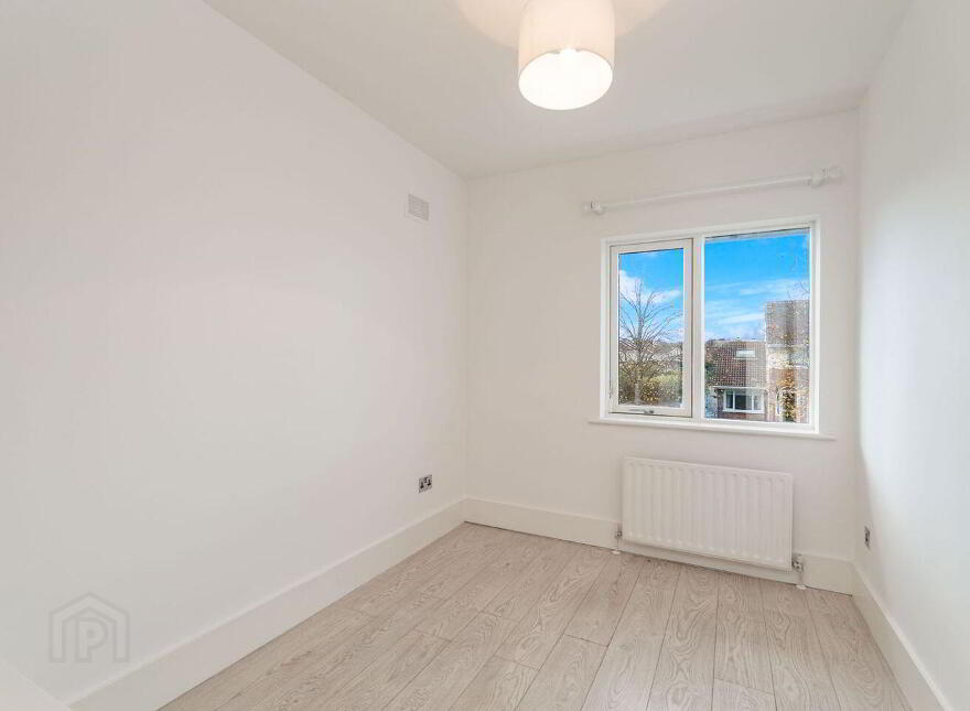 10 Glencairn Oaks, The Gallops, Leopardstown, Leopardstown, D18N2E6