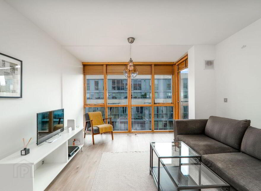 Apartment 70 The William Bligh The Gasworks, Grand Canal Dock, Grand Canal Dock, D04P020