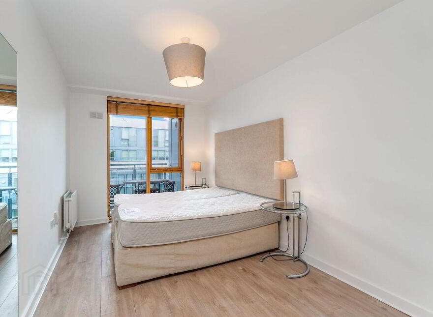 Apartment 70 The William Bligh The Gasworks, Grand Canal Dock, Grand Canal Dock, D04P020