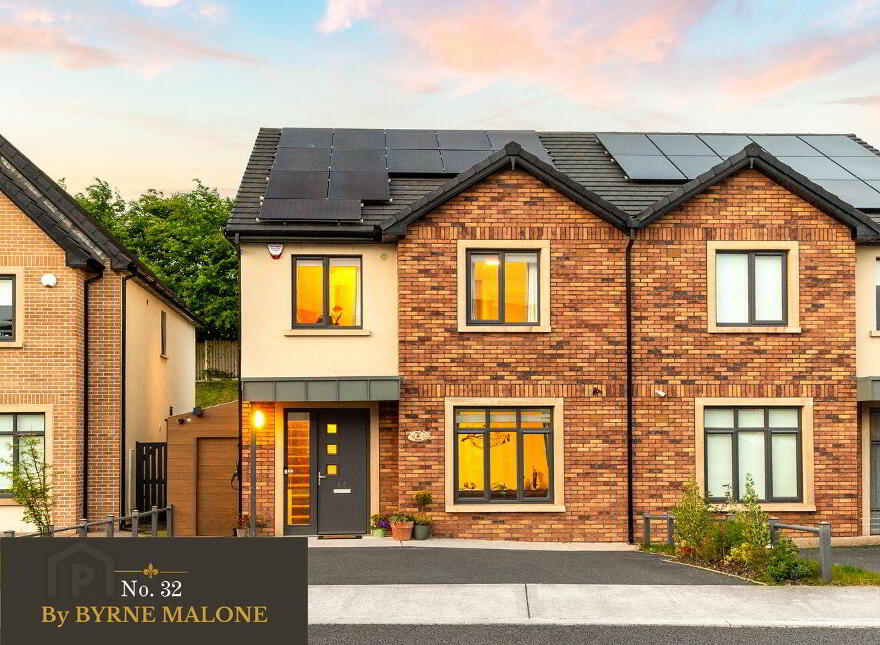32 Curragh Farm, Newbridge, W12HR83