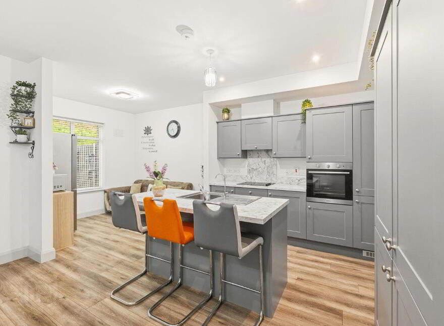 32 Curragh Farm, Newbridge, W12HR83