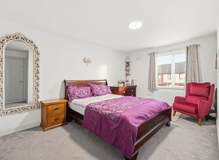 32 Curragh Farm, Newbridge, W12HR83