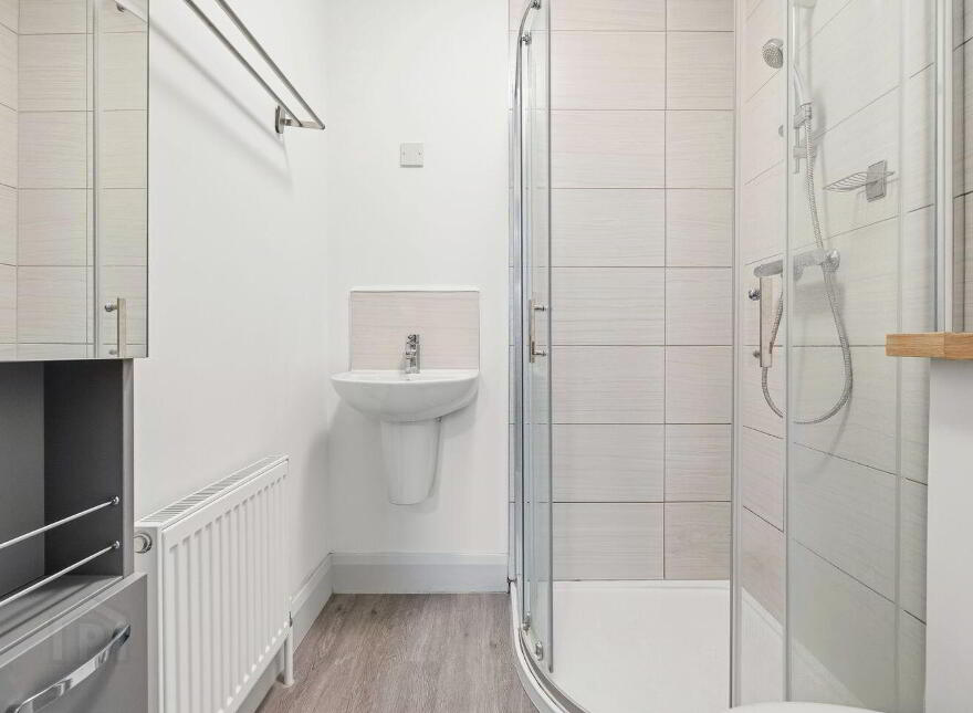 32 Curragh Farm, Newbridge, W12HR83